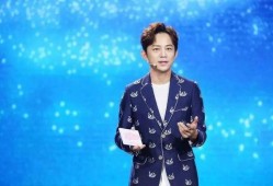 卫诗雅爆料导演视频在线观看,揭秘幕后花絮与网络热议