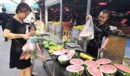 西安网红地下室吃瓜,吃瓜群众的地下狂欢